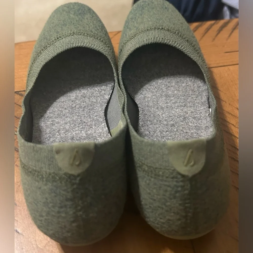 allbirds Wool Tree Breezers Women's Olive Green Ballet Flats 6.5 - Picture 2 of 7